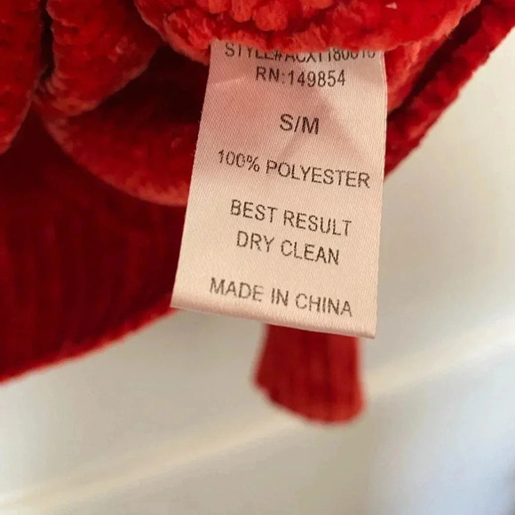 Molly Green Plush Chenille Sweater Red Cozycore Velvetcore Luxe Buttery Winter - Picture 6 of 7